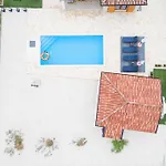 Lucia