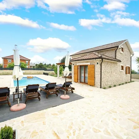 Villa Lucia