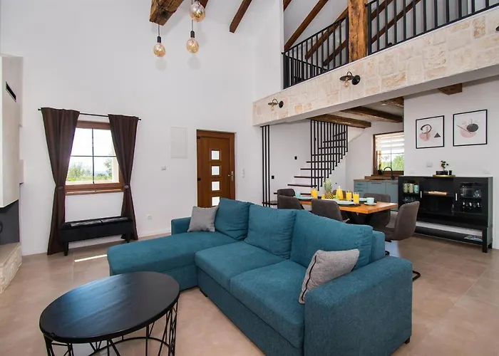 Lucia 别墅 斯克拉丁