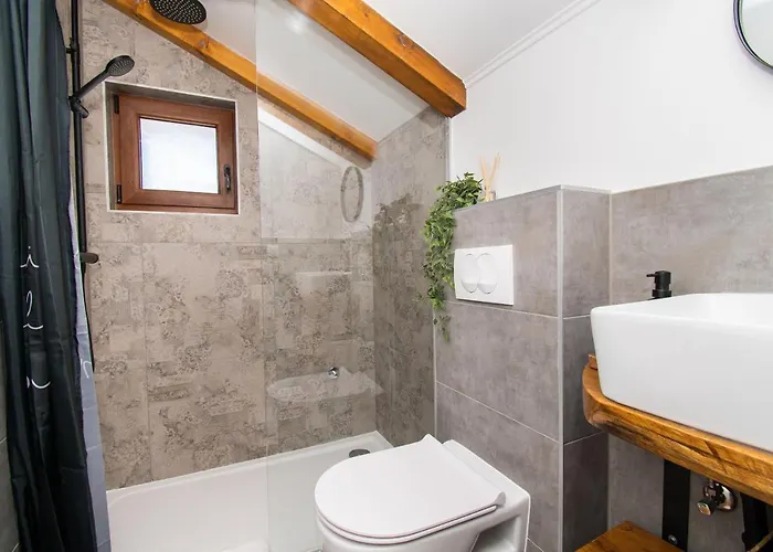 Lucia 别墅 斯克拉丁