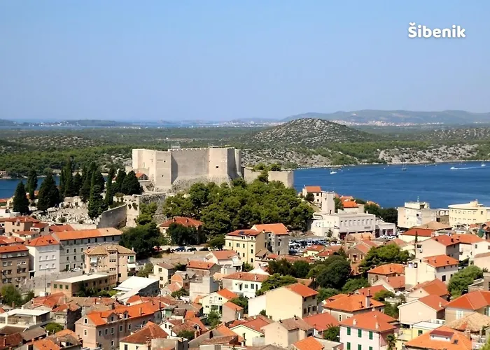 别墅 Lucia 斯克拉丁